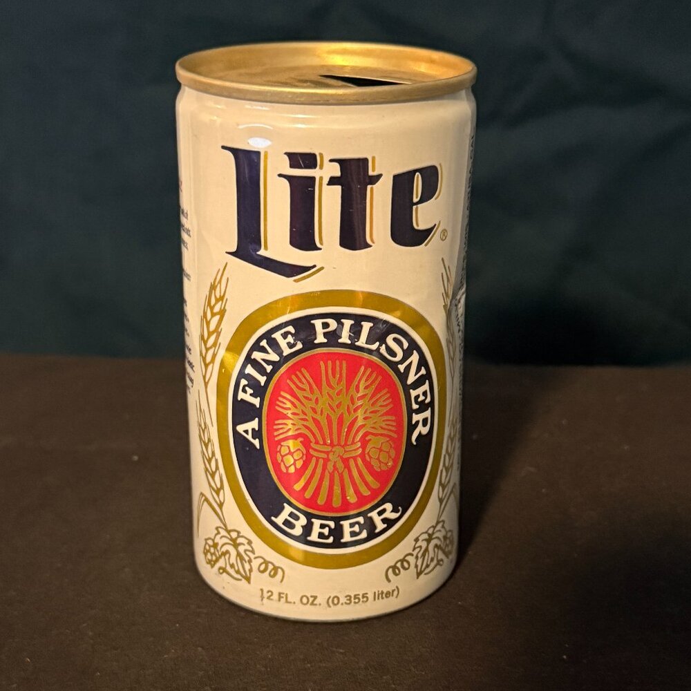 Miller Lite vintage beer can